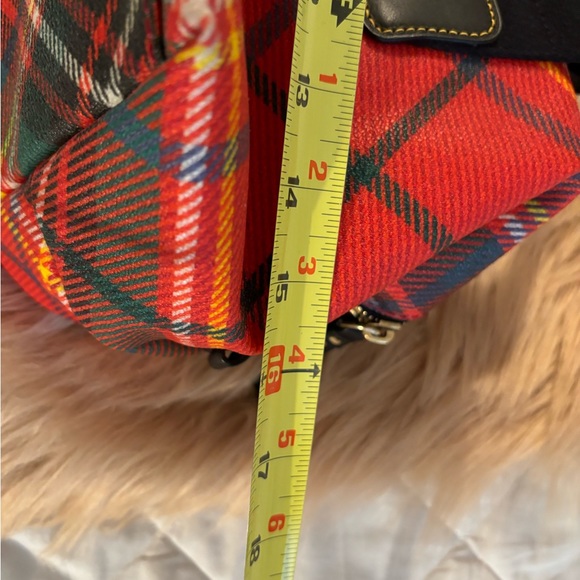 DOONEY AND BURKE RED PLAID BAG. - Picture 3 of 13